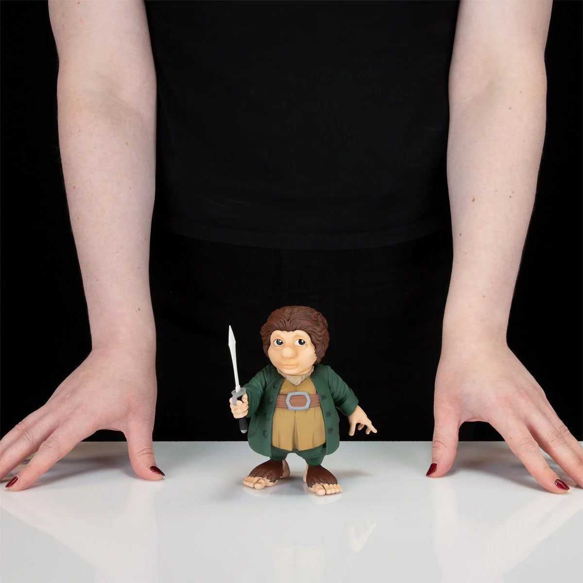 Dark Horse The Hobbit Bilbo Baggins Vinyl Figure