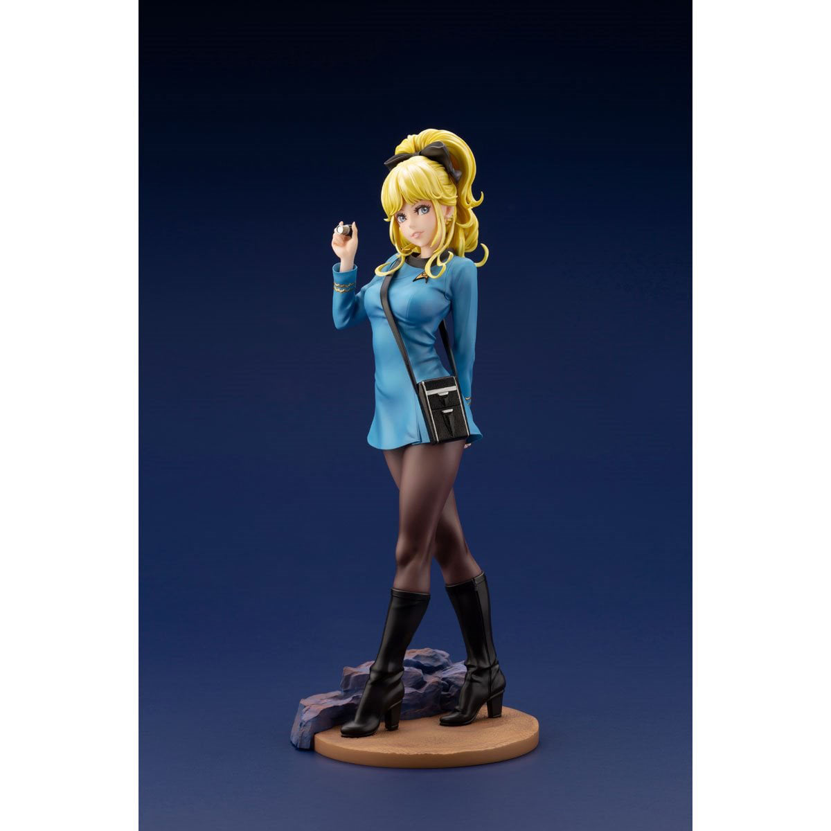 Kotobukiya Star Trek: The Original Series Medical Officer Bishoujo 1:7 Scale Statue - Limited Edition