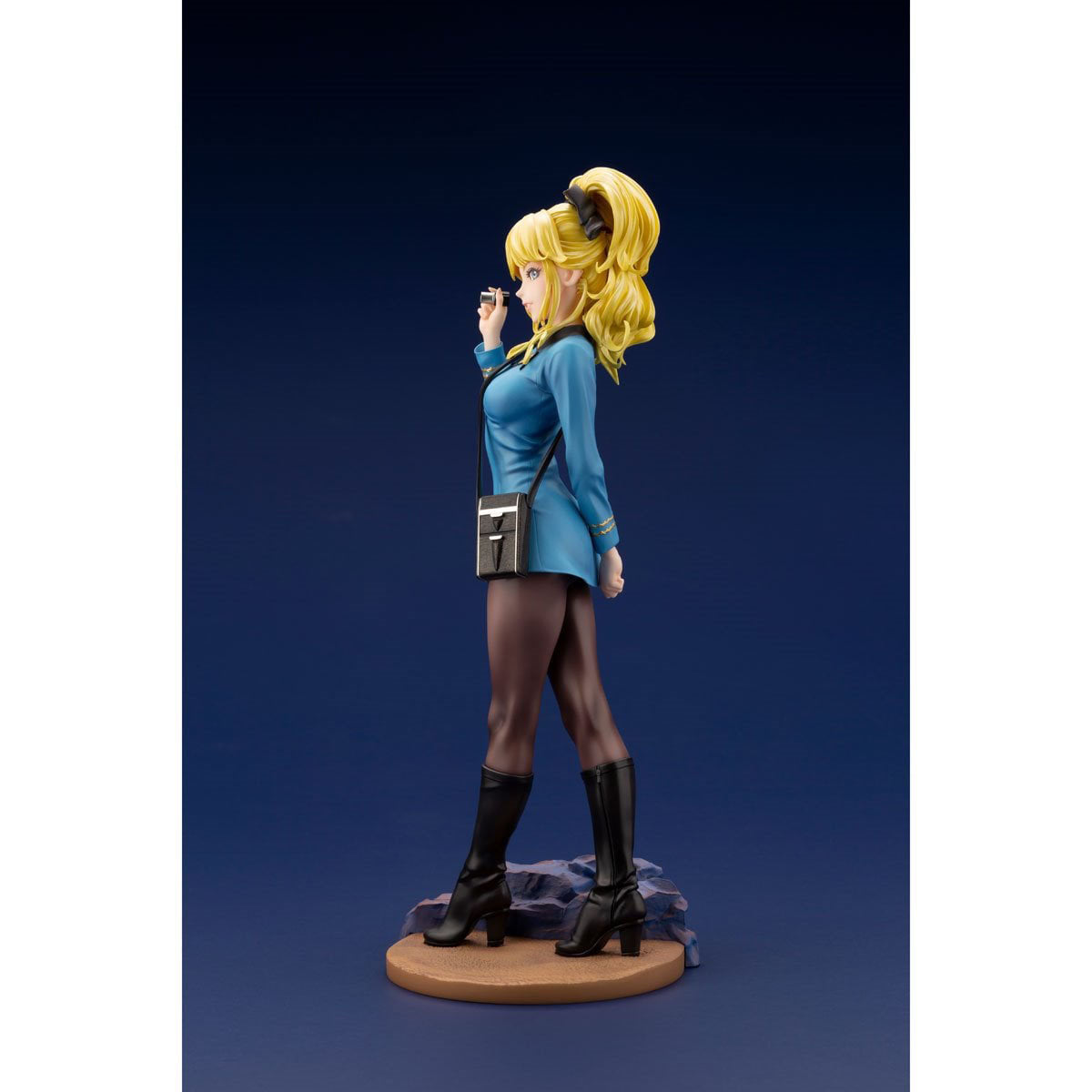 Kotobukiya Star Trek: The Original Series Medical Officer Bishoujo 1:7 Scale Statue - Limited Edition