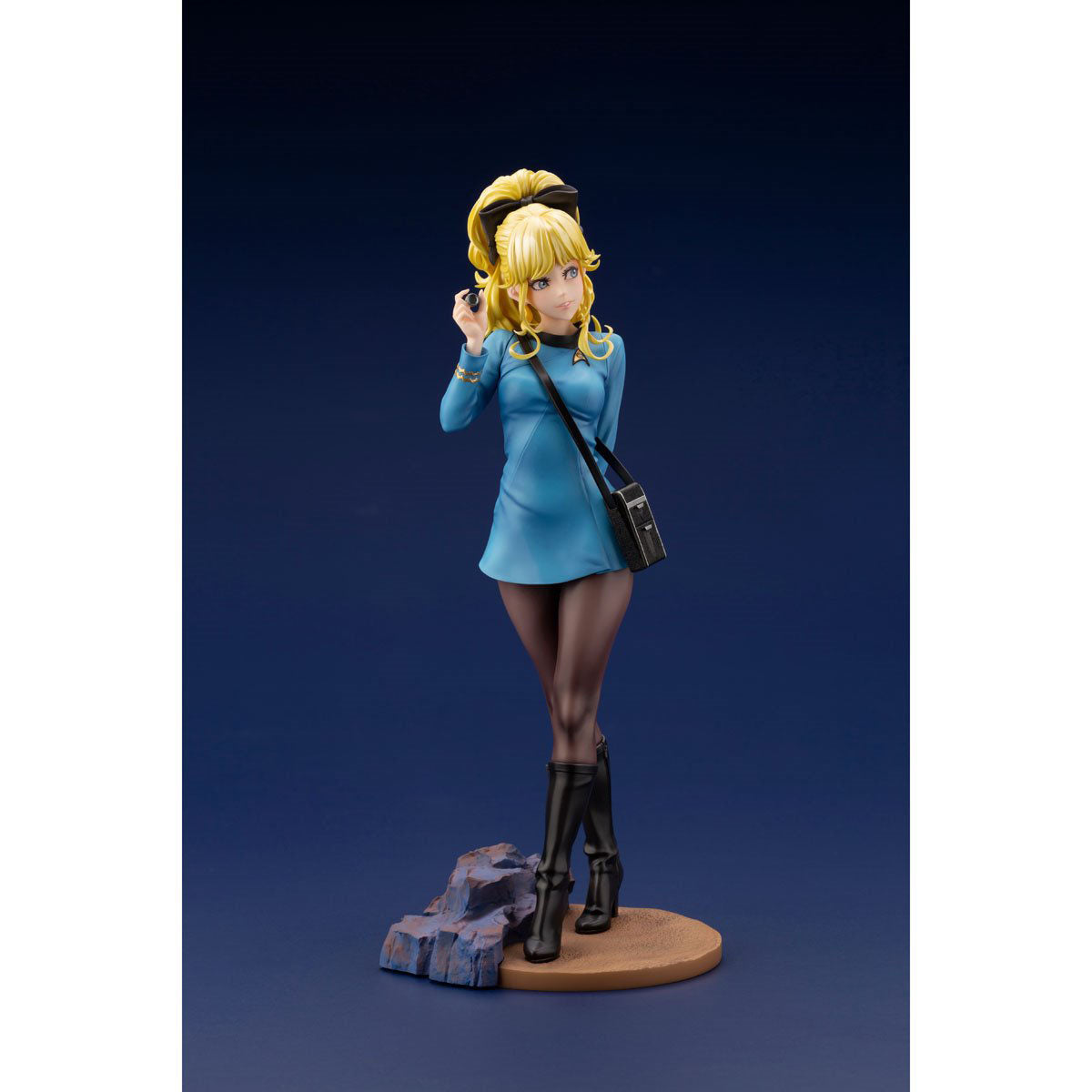 Kotobukiya Star Trek: The Original Series Medical Officer Bishoujo 1:7 Scale Statue - Limited Edition