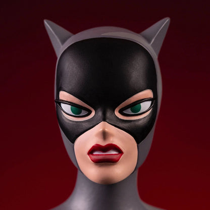 Mondo Batman: The Animated Series - Catwoman 1/6 Scale Figure - Regular Edition