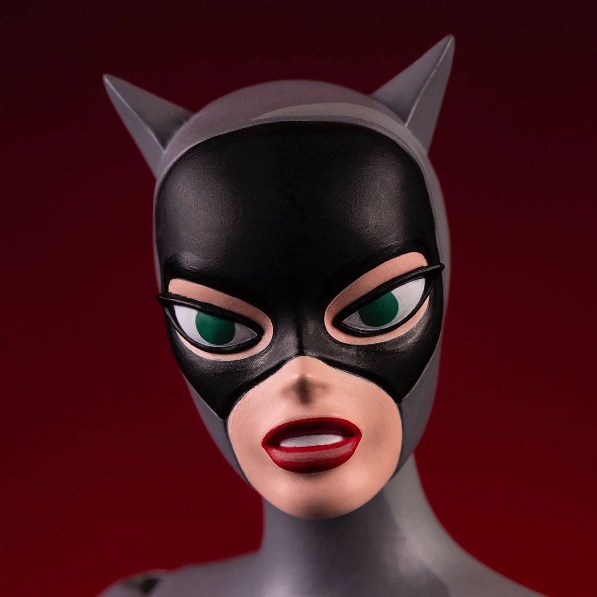 Mondo Batman: The Animated Series - Catwoman 1/6 Scale Figure - Regular Edition